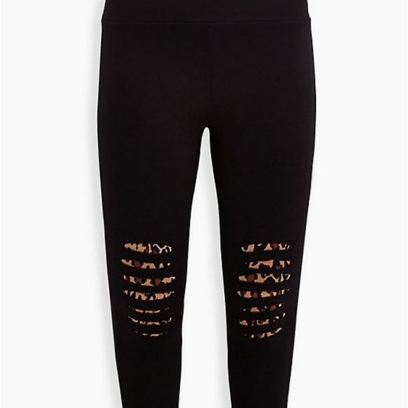 Torrid Black Shredded Knee Leopard Back Premium Leggings Comfort Waist 2… - Picture 4 of 5